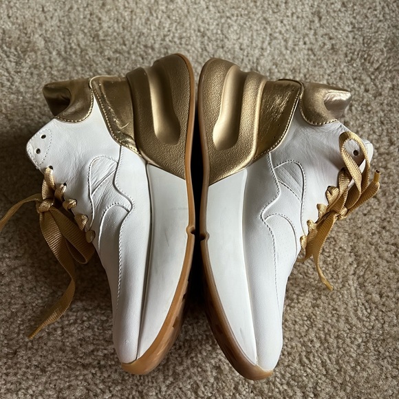 Alexander McQueen oversized sneakers women’s 38 - Picture 3 of 9